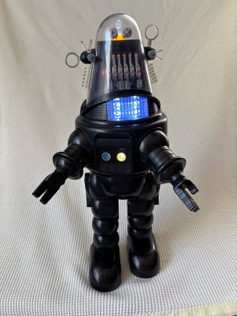 2019 Walmart Exclusive Forbidden Planet Robby the Robot Walking Talking Figure